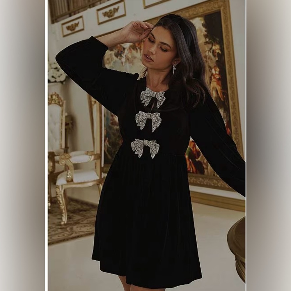 Glow Bow Velvet Crew Neck Long Sleeve Mini Dress